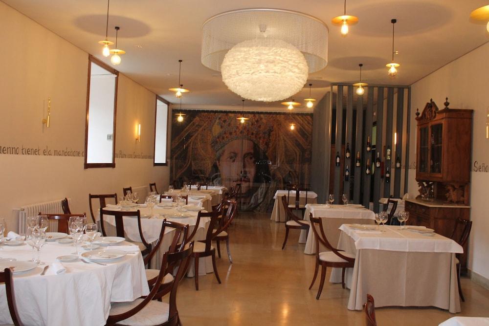 Hosteria Del Monasterio De San Millan Сан-Мильян-де-ла-Коголья Экстерьер фото